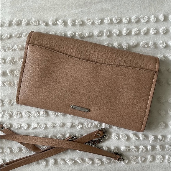 Rebecca Minkoff 🤍 Blush Wallet on a Chain - Picture 6 of 7